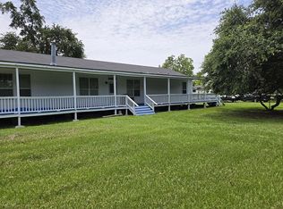 125 E Pipeline Dr, Buras, LA 70041