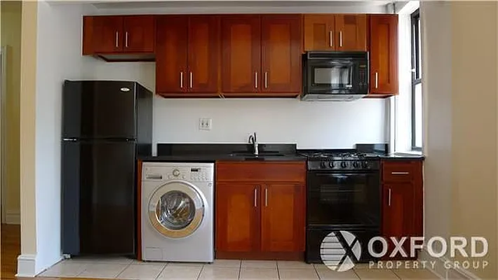 Rented by Oxford Property Group | media 3