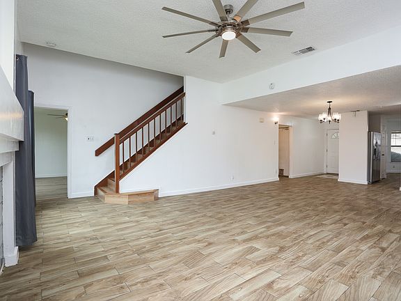 5th image of 7068 Beech Trail Dr
