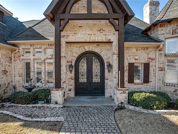 4th image of 5816 Constellation Cir