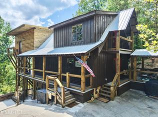 2715 Overholt Trl, Sevierville, TN 37862