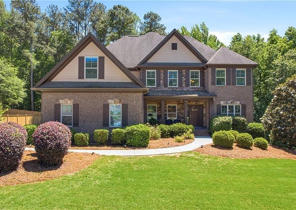 1st image of 2811 Magnolia Creek Dr NW