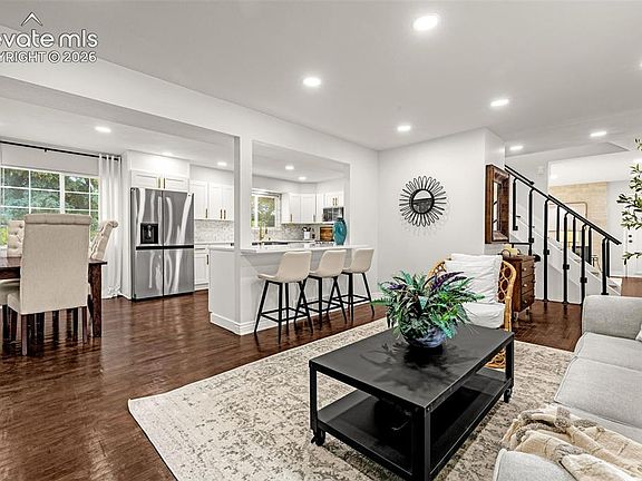 4th image of 3357 Springridge Cir