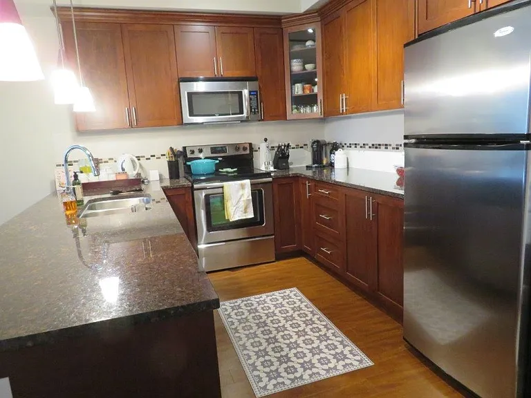 2330 Shaughnessy St #305 — Photo 6
