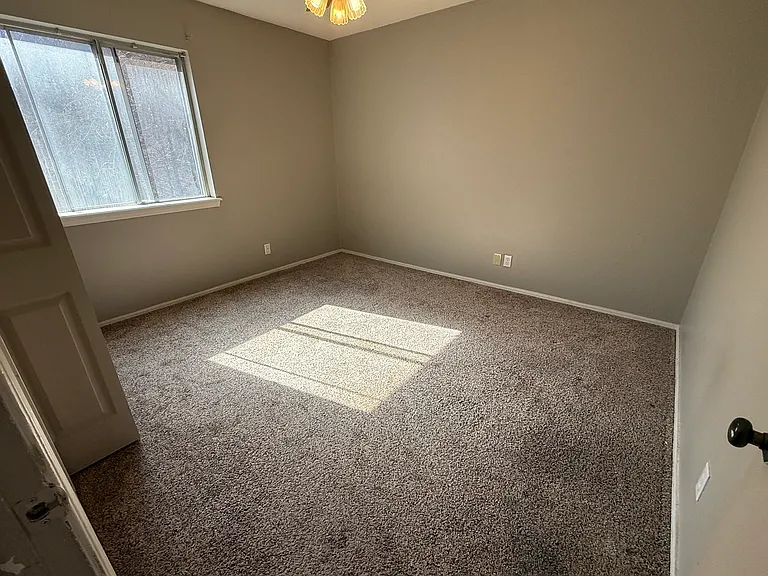 4666 E 68th St S #293 — Photo 8