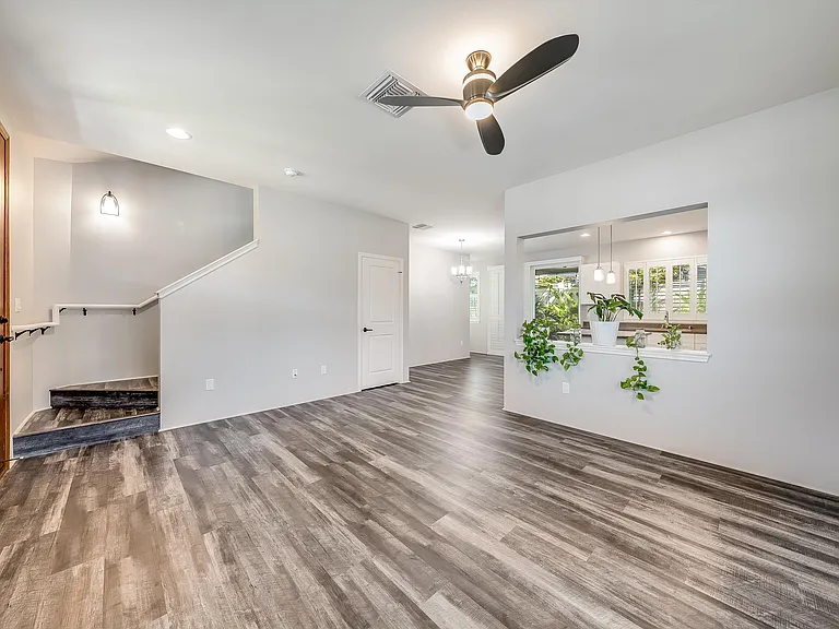91-1018 Akai St — Photo 10