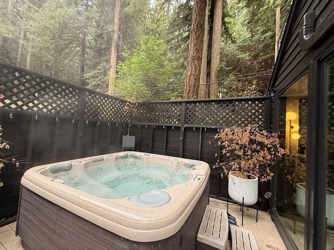 2 bed, 1.0 bath, 600 sqft, $2,750 — Photo 2