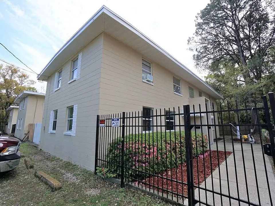 2736 Hamilton Cir #1