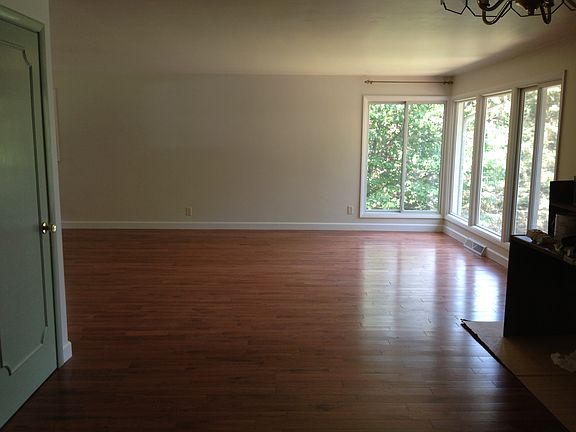 2nd image of 2211 E Reservoir Blvd