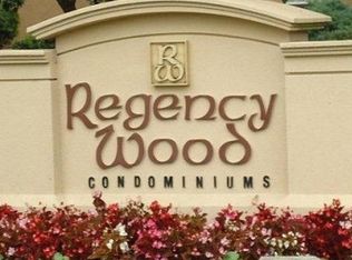 397 Regency Wood Dr, Jacksonville, FL 32225