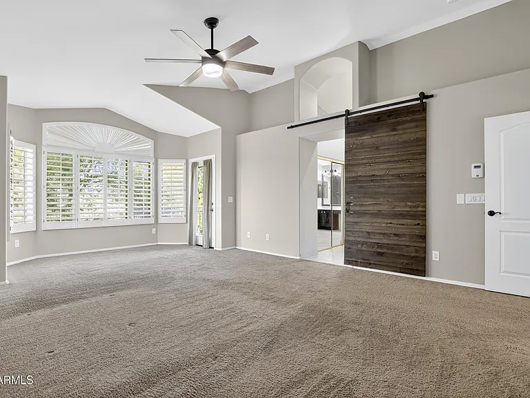 4302 E Mossman Rd — Photo 30