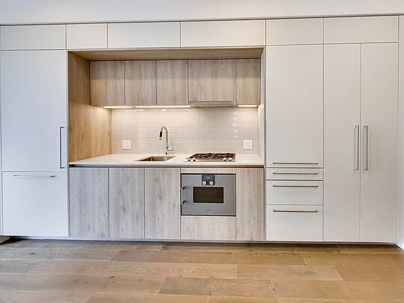 4th image of 211 N Harbor Dr #1005