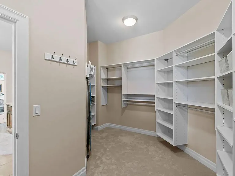 2939 NW Fairway Heights Dr — Photo 29