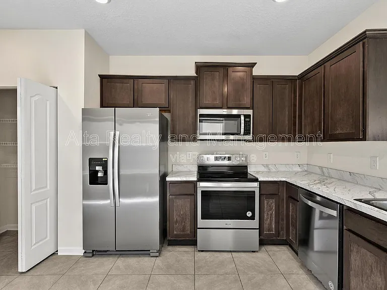 7759 Legacy Trl — Photo 11