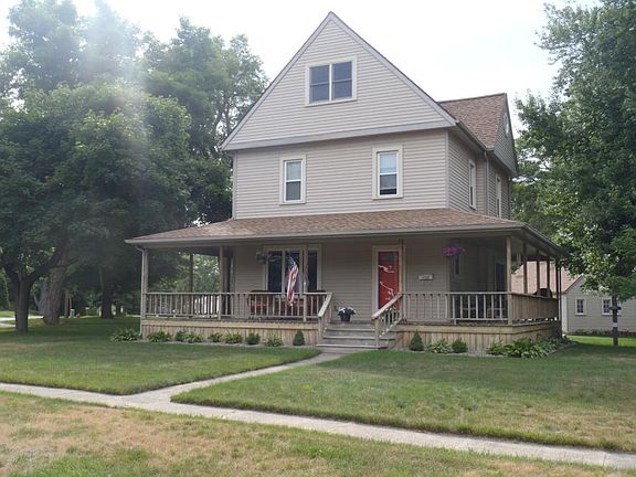2nd image of 102 Reading Ave