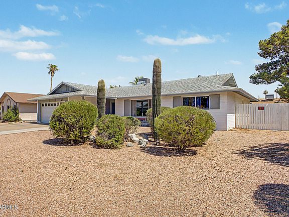 2nd image of 1171 E BELL DE MAR Drive
