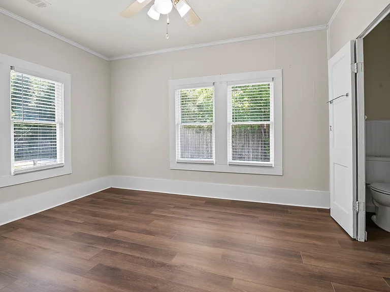 113 Residence St — Photo 15