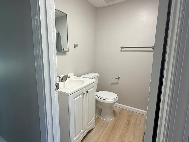 Elrino Apartments — Photo 10