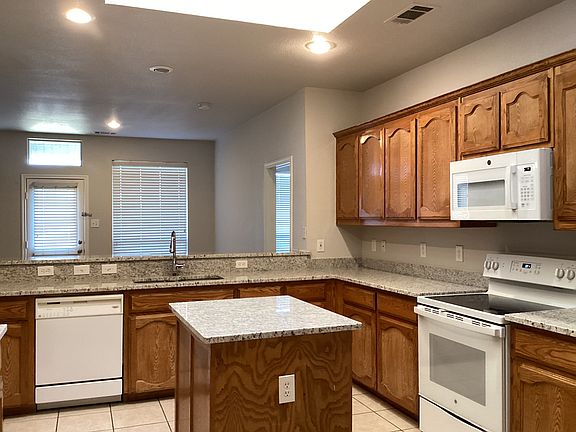 3rd image of 3909 Old Richwood Ln