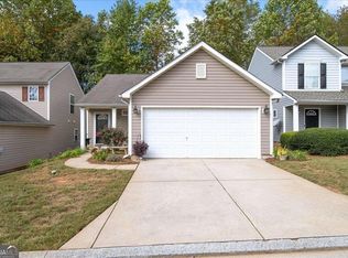 137 Topaz Dr, Dallas, GA 30132