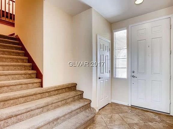 4th image of 9204 Longhorn Falls Ct