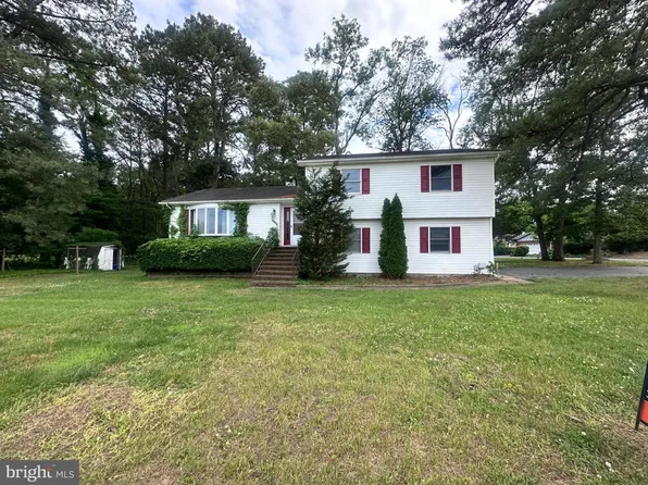 2948 Andrews Lake Rd, Felton, DE 19943