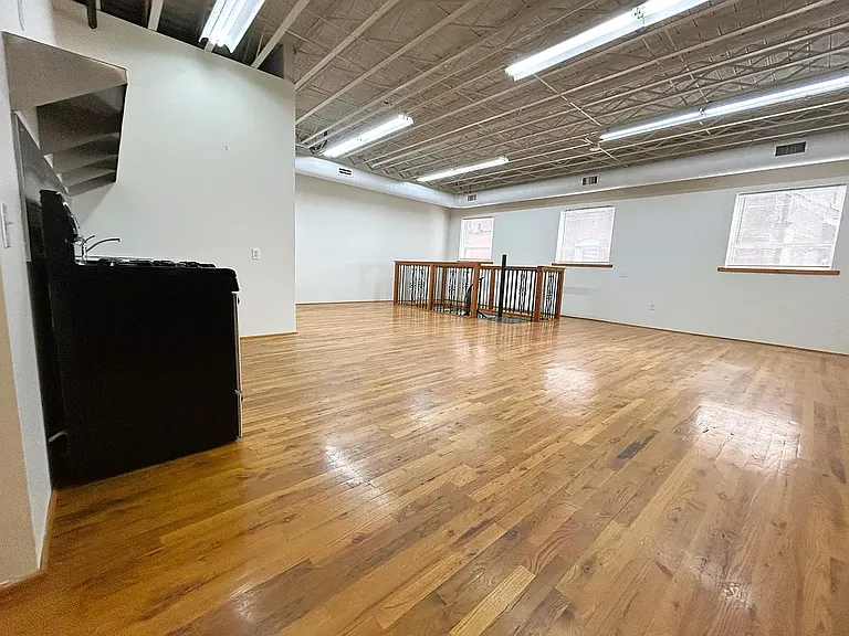 1184 Chapel St #2 — Photo 13
