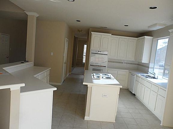 3rd image of 3610 Ashby Dr