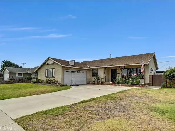 802 Harmony Ln, Placentia, CA 92870
