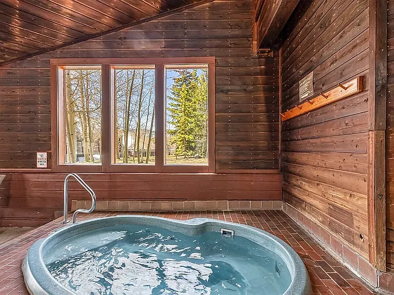 Clubhouse Hot Tub
