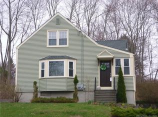 676 Monroe Tpke #1, Monroe, CT 06468