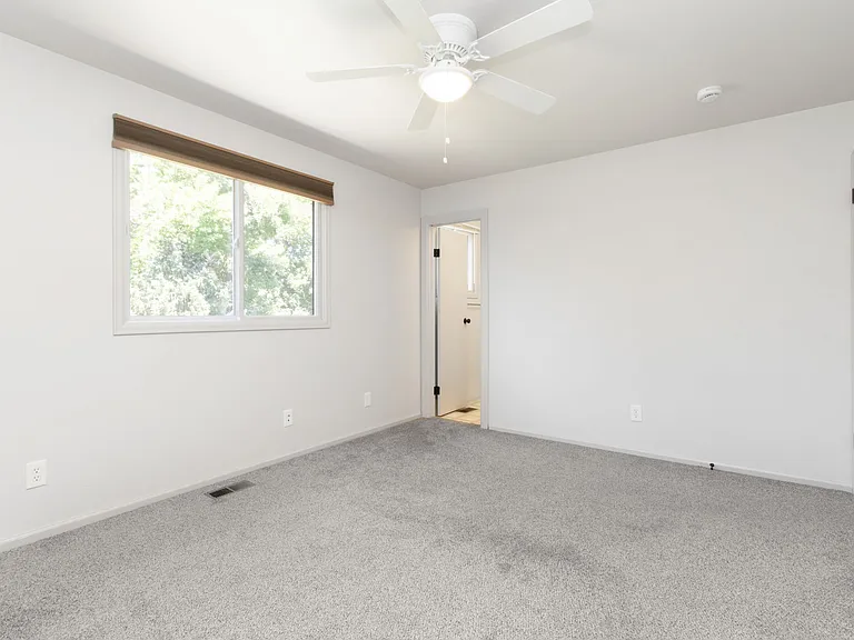 1956 Promenade Way — Photo 11