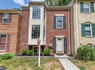 6075 Guildhall Ct, Burke, VA 22015
