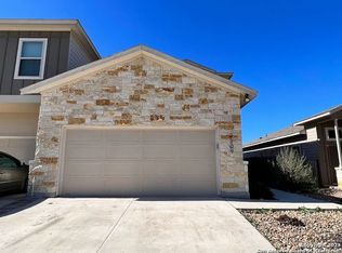2209 Avery Vlg, New Braunfels, TX 78130