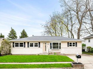 1819 Hoover Dr, Normal, IL 61761