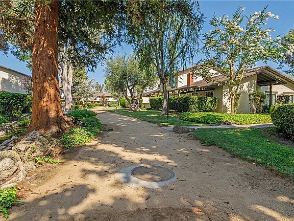 4th image of 1602 Aspen Village Way