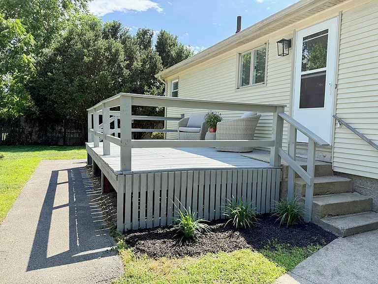 7 Wallis Ave — Photo 14