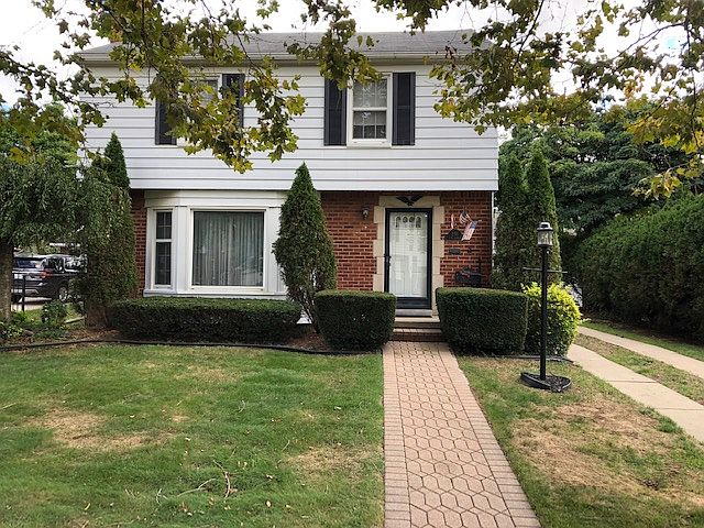 1st image of 251 Claremont St