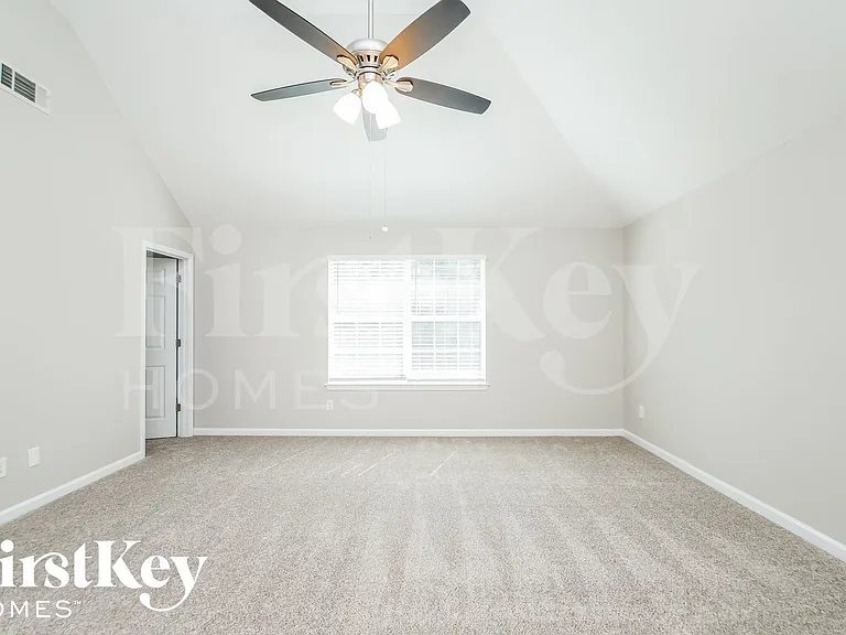 483 Baywood Way — Photo 7