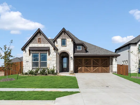 913 Endicott Dr, Red Oak, TX 75154