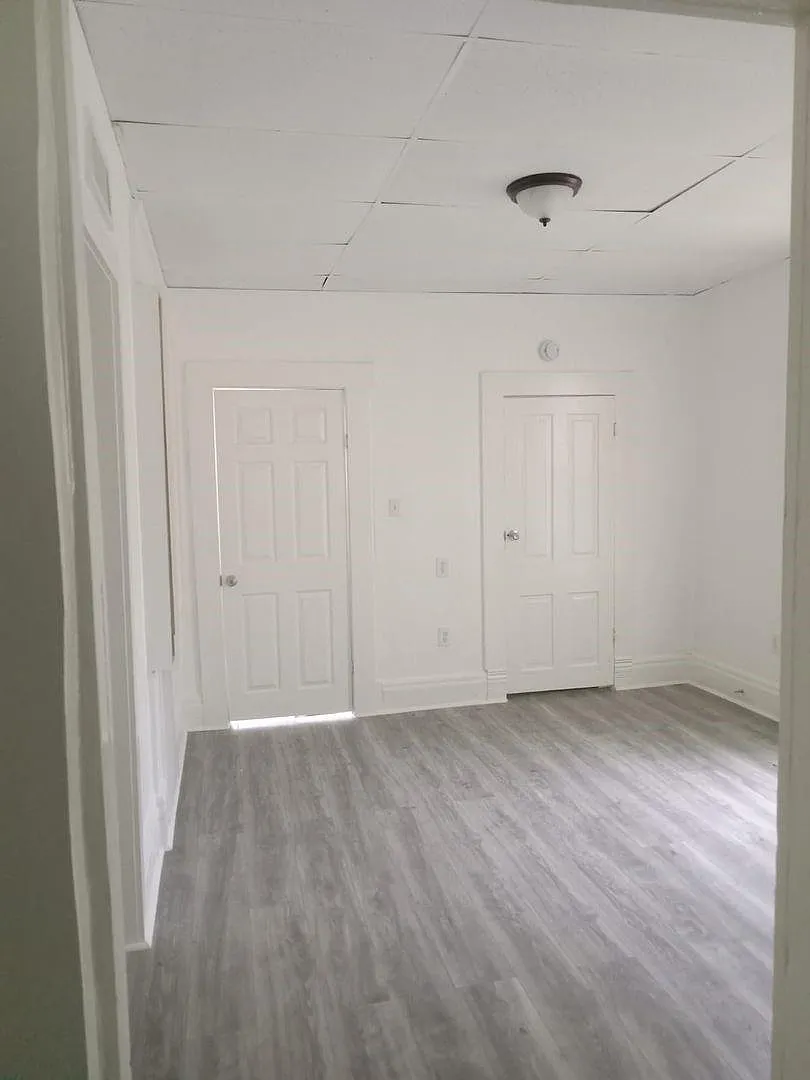 1 bed, 1.0 bath, 1755 sqft, $750 — Photo 2