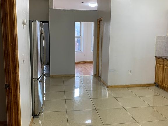 3rd image of 469 57th St #1