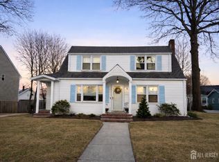 3 Jerome Pl FLOOR 2, North Brunswick, NJ 08902