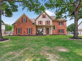1572 John Ridge Dr, Collierville, TN 38017
