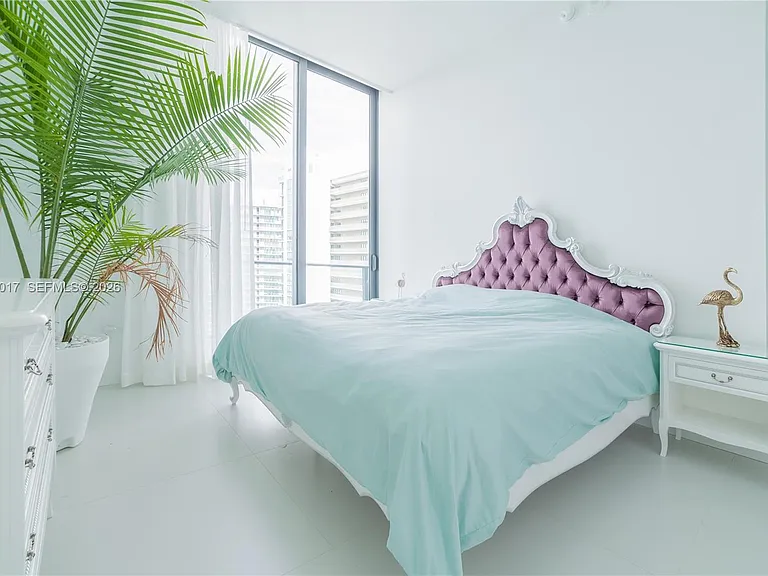 501 NE 31st St #Penthouse 4402 — Photo 23