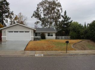 2141 Whitestone Dr, Riverside, CA 92506