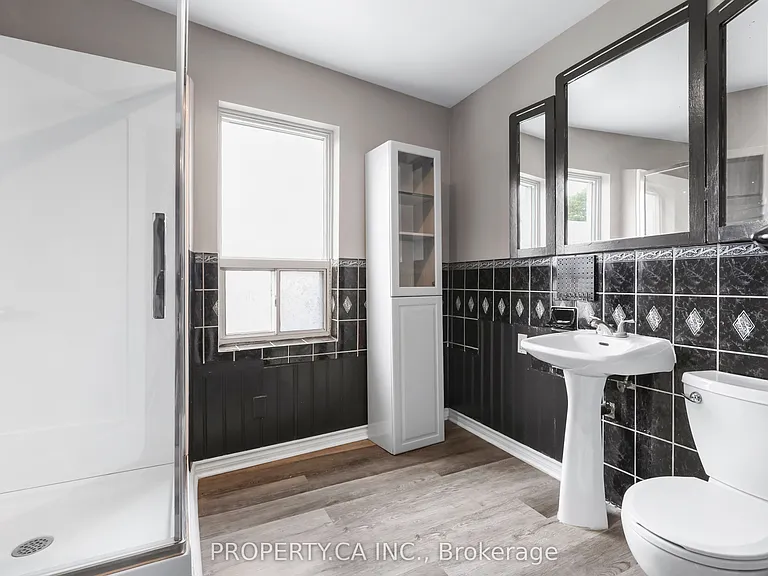 856 Weston Rd — Photo 12