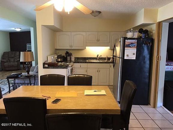 5th image of 517 Hayton Ave