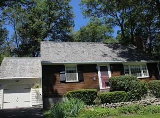 27 Donna Rd, Holliston, MA 01746