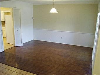 5th image of 7080 Regalview Cir #7080